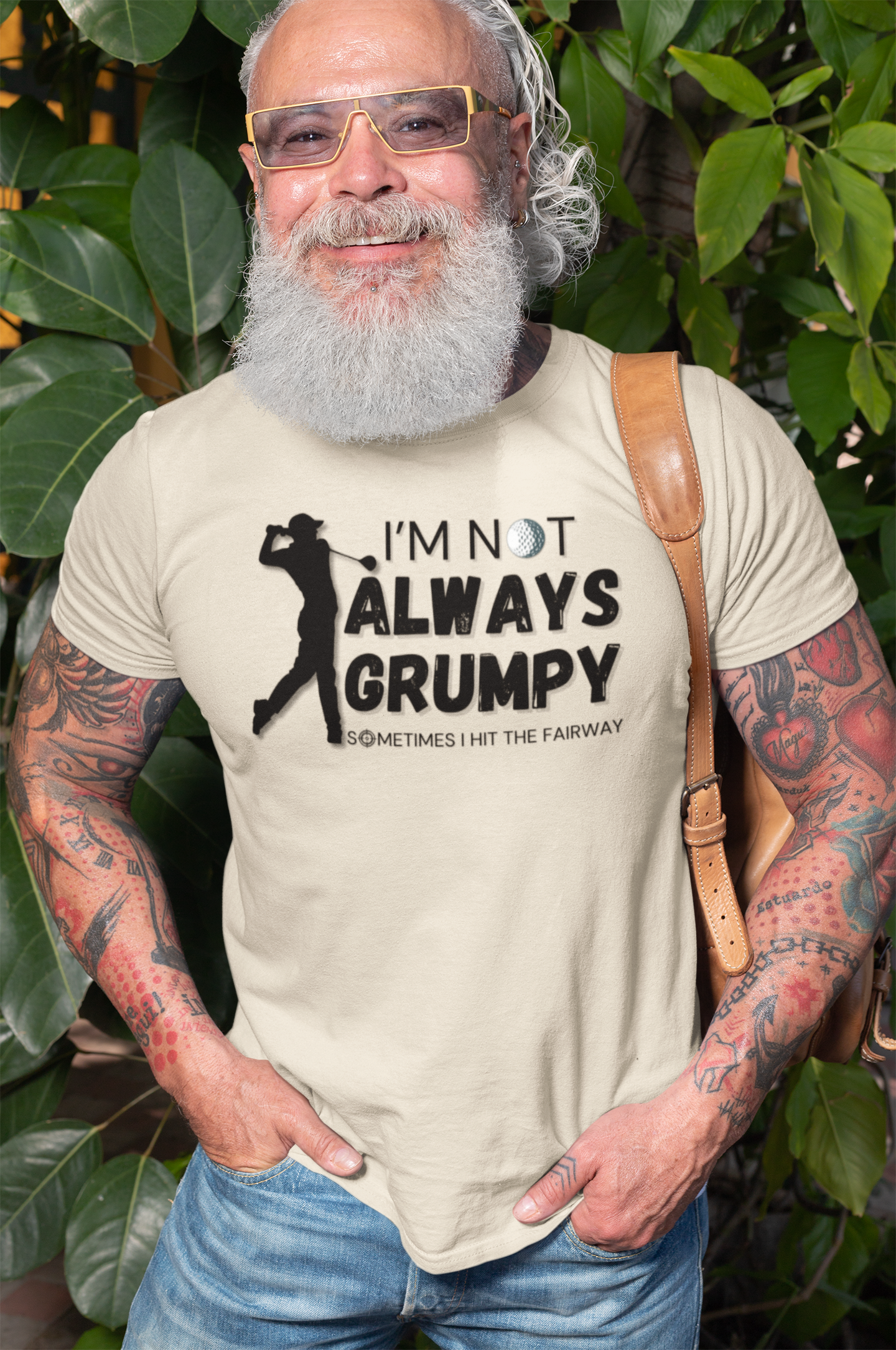 "I'm not always grumpy. Sometimes I hit the fairway" - T-Shirt (DT)