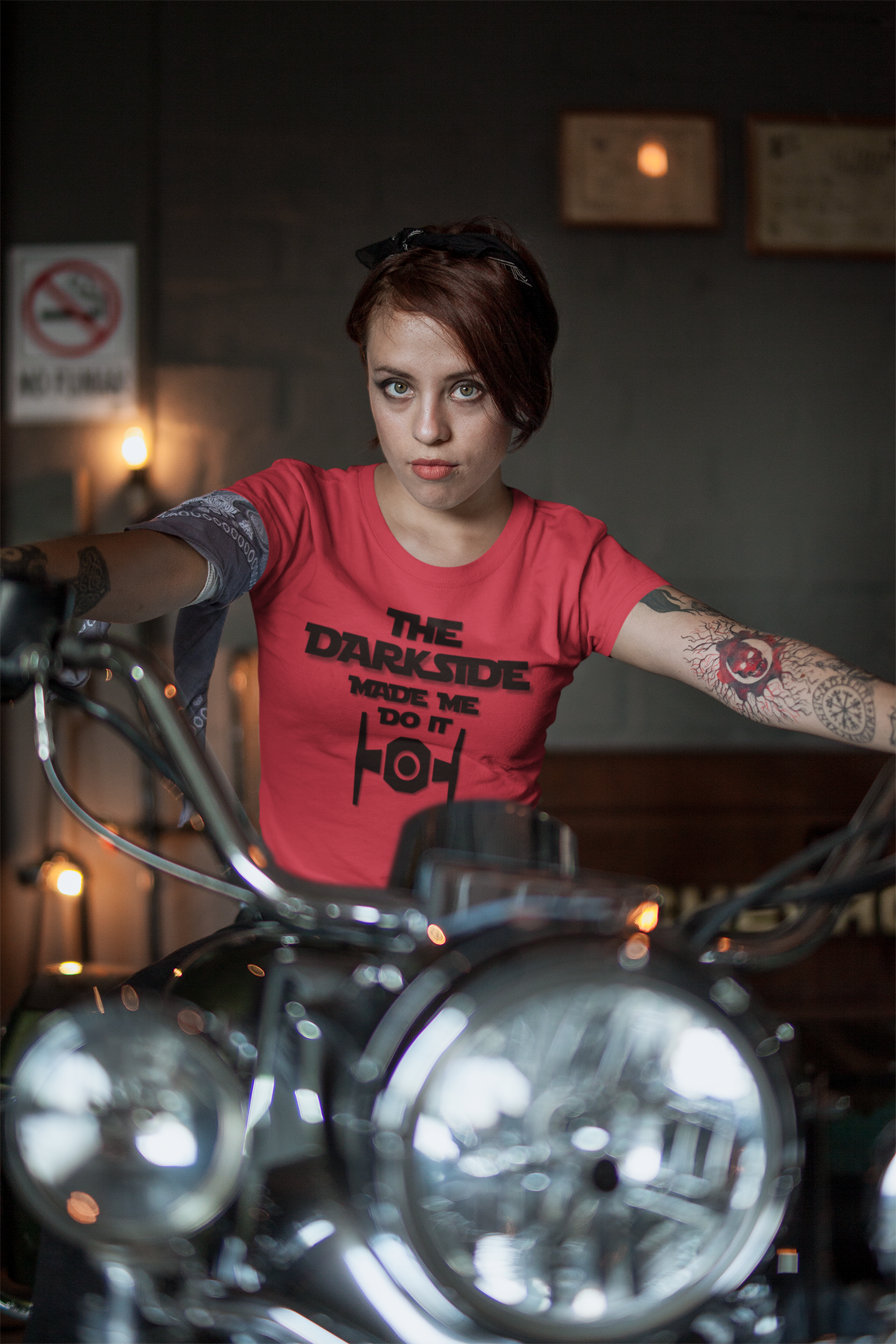 "The Dark Side Made Me Do It" - T-Shirt (DT)