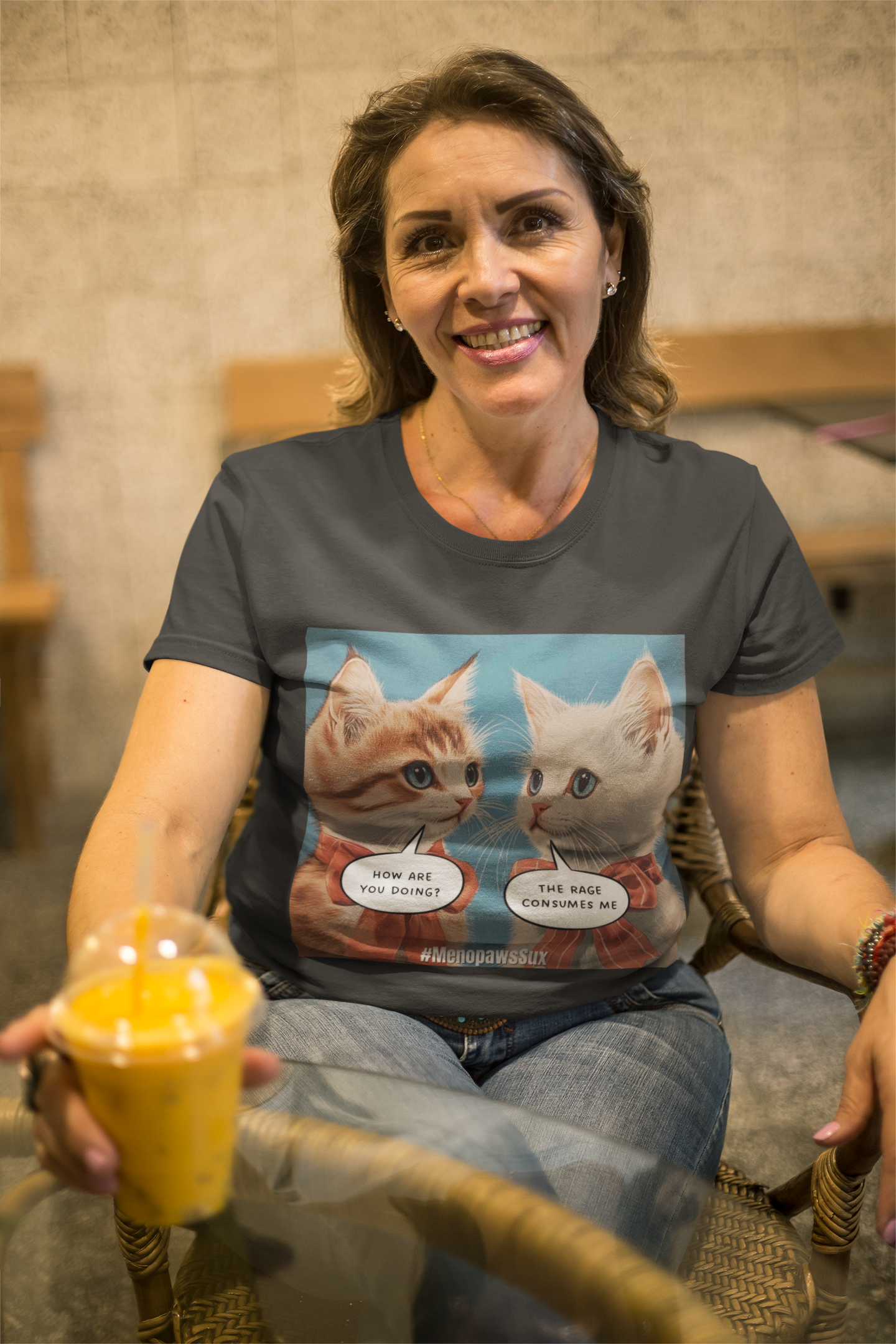 "Menopaws Sux" - T-Shirt