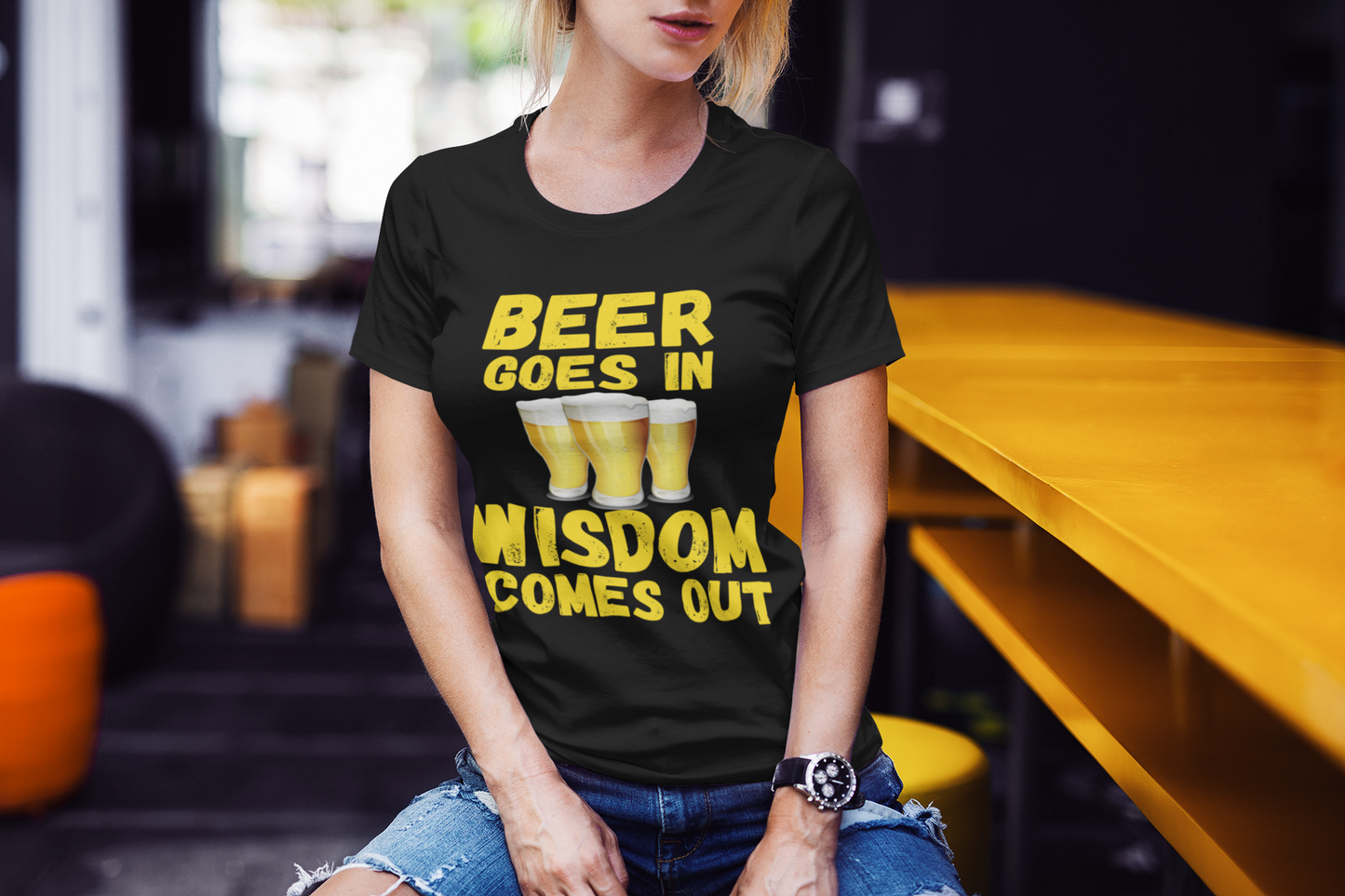 "Beer Goes In. Wisdom Comes Out" - T-shrt (GT)