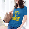 "Gin Goes In. Wisdom Comes Out" - T-Shirt (GT)