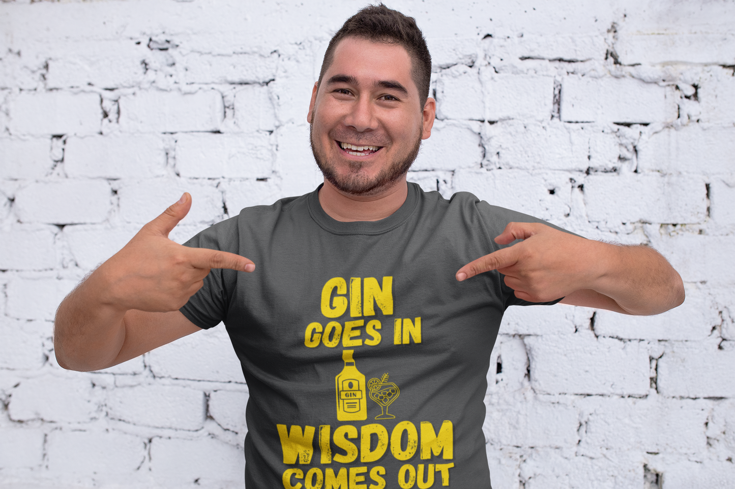 "Gin Goes In. Wisdom Comes Out" - T-Shirt (GT)