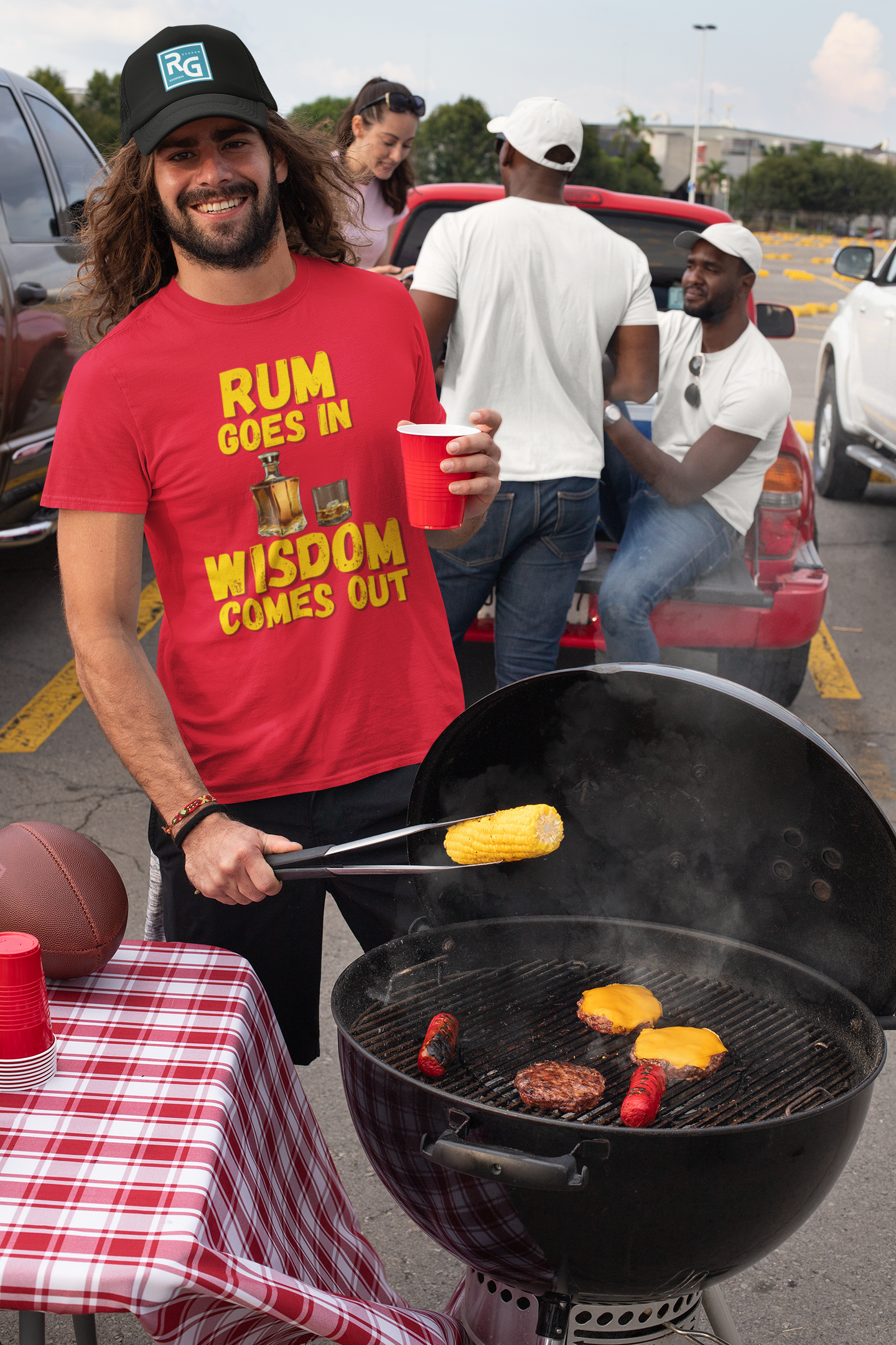 "Rum Goes In. Wisdom Comes Out" - T-Shirt (GT)