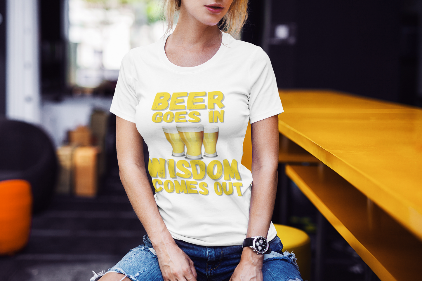 "Beer Goes In. Wisdom Comes Out" - T-shrt (GT)