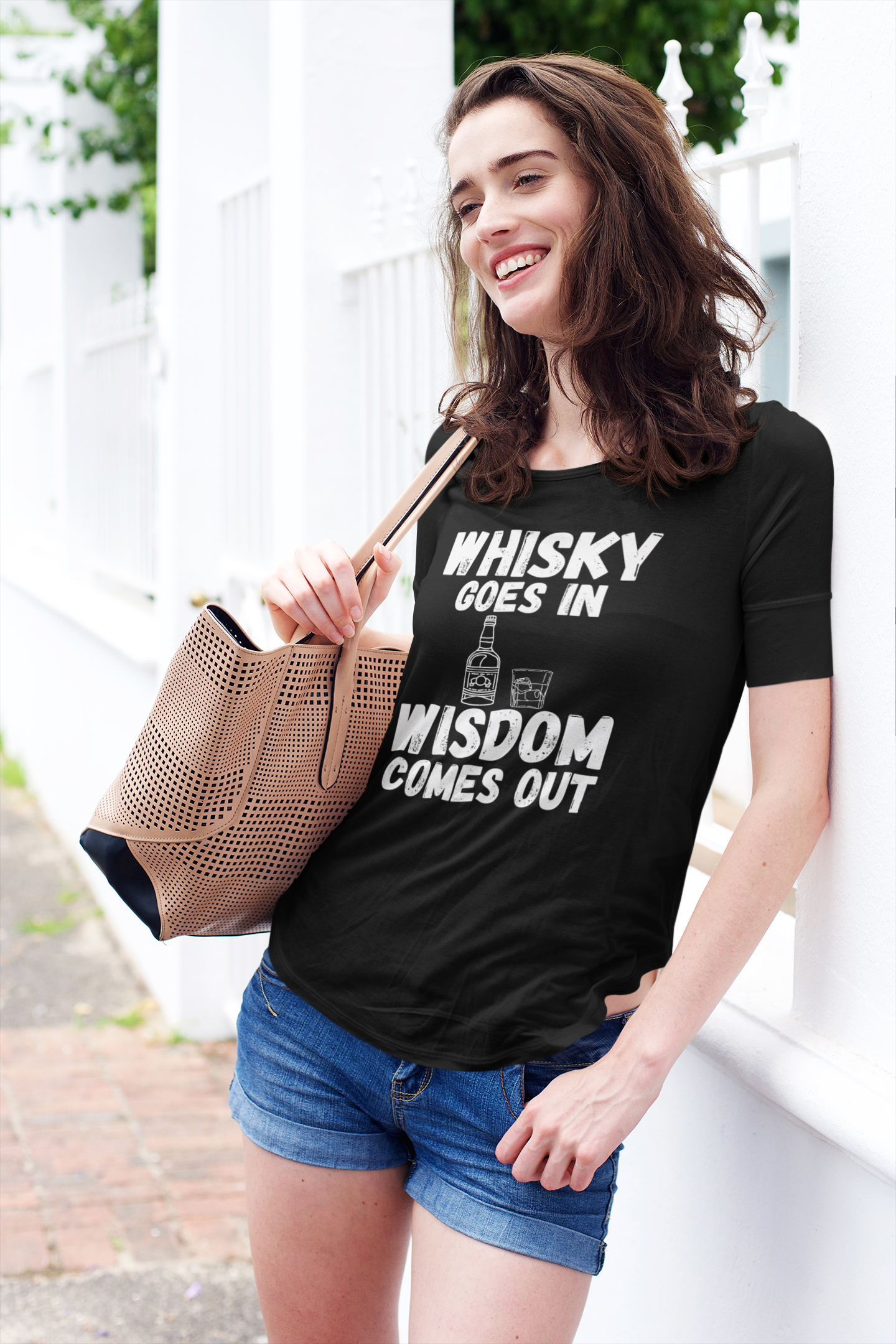 "Whisky Goes In. Wisdom Comes Out" - T-Shirt (LT)