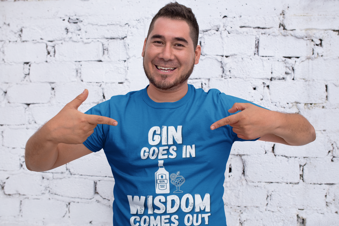 "Gin Goes In. Wisdom Comes Out" - T-Shirt (LT)