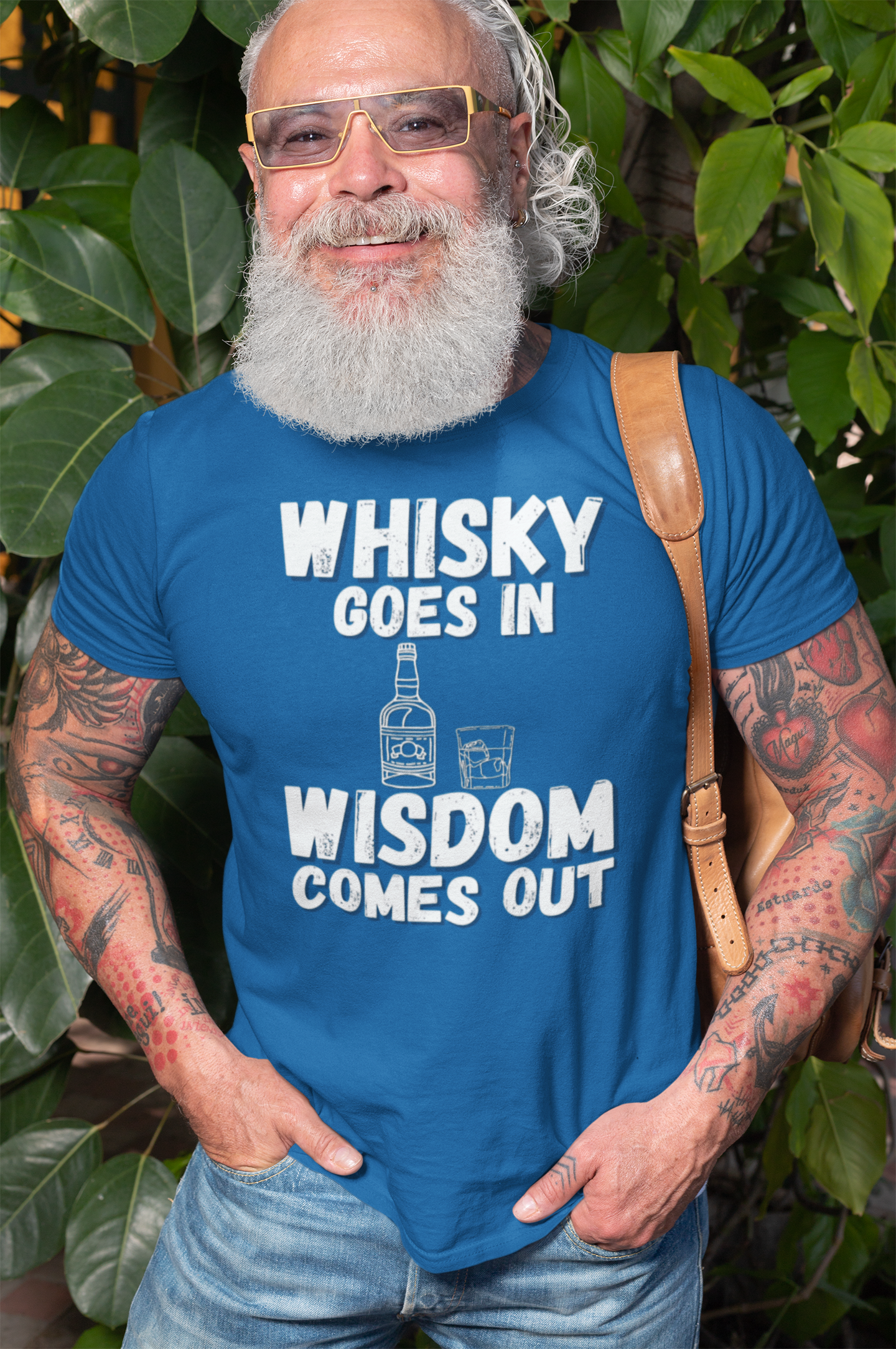 "Whisky Goes In. Wisdom Comes Out" - T-Shirt (LT)