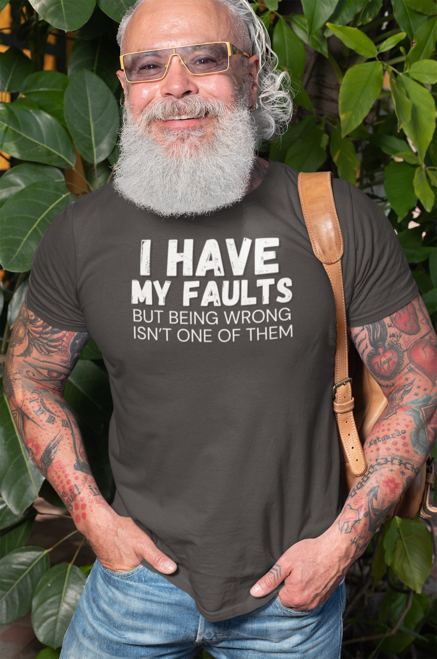 "I have my faults but being wrong isn't one of them" - T-Shirt (LT)