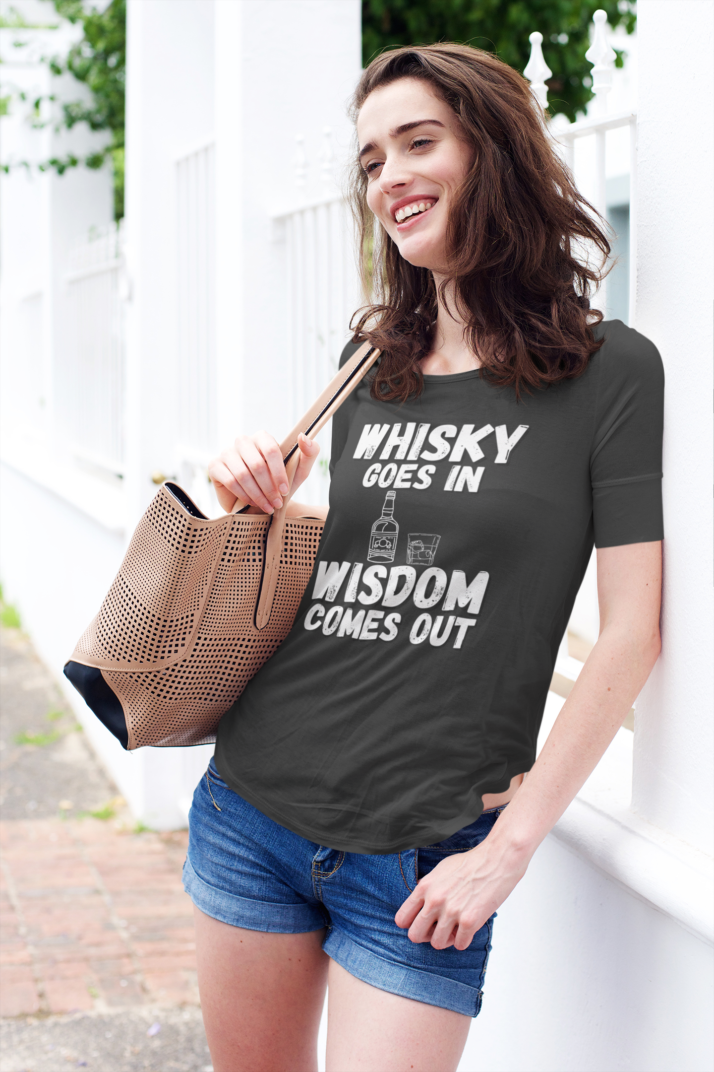 "Whisky Goes In. Wisdom Comes Out" - T-Shirt (LT)