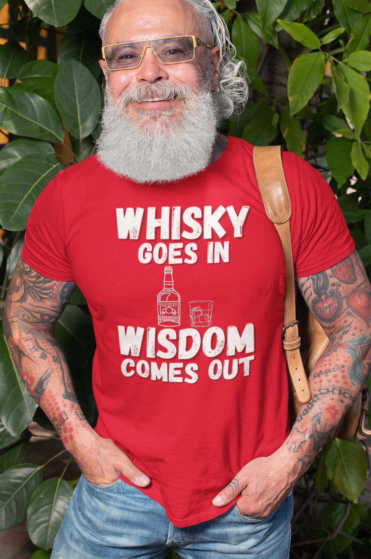 "Whisky Goes In. Wisdom Comes Out" - T-Shirt (LT)